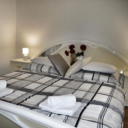 Apartment Nikolic Kaštela 外观 照片