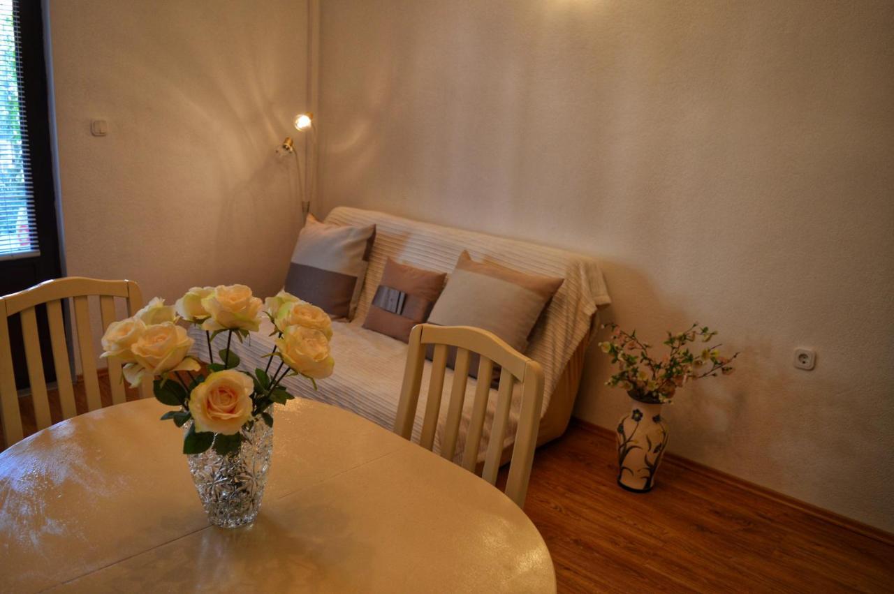 Apartment Nikolic Kaštela 外观 照片