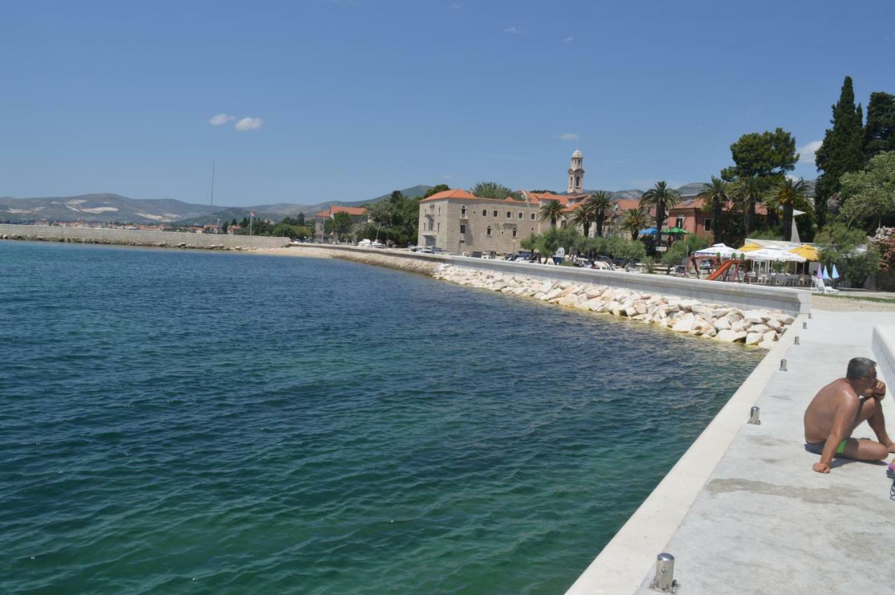 Apartment Nikolic Kaštela 外观 照片
